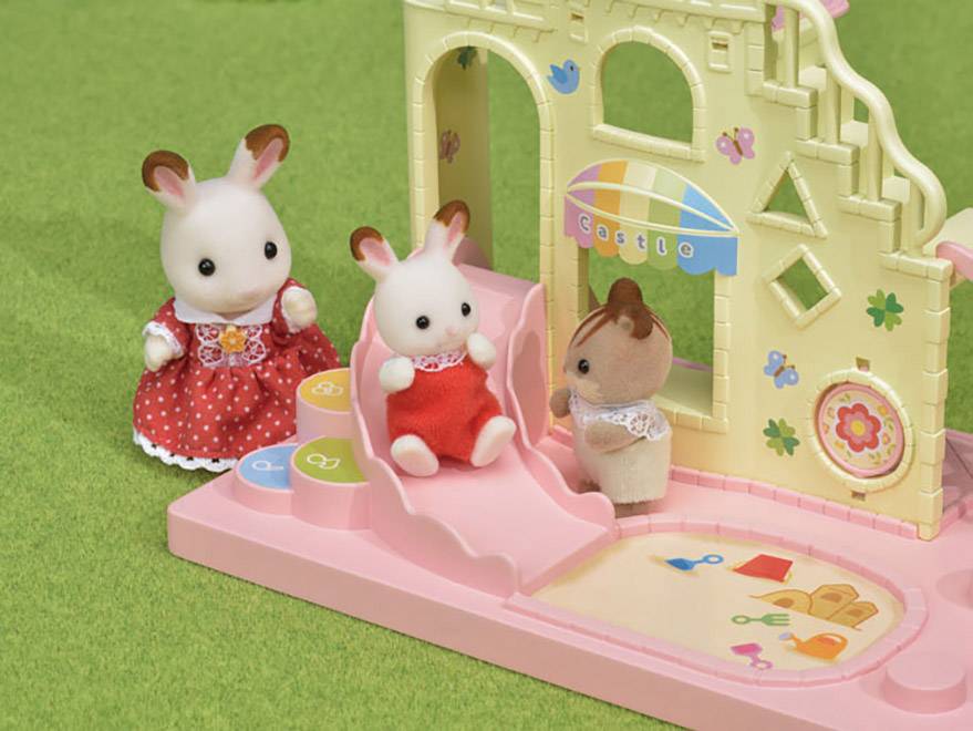 Sylvanian Families® Baby Abenteuer Schloss 5319