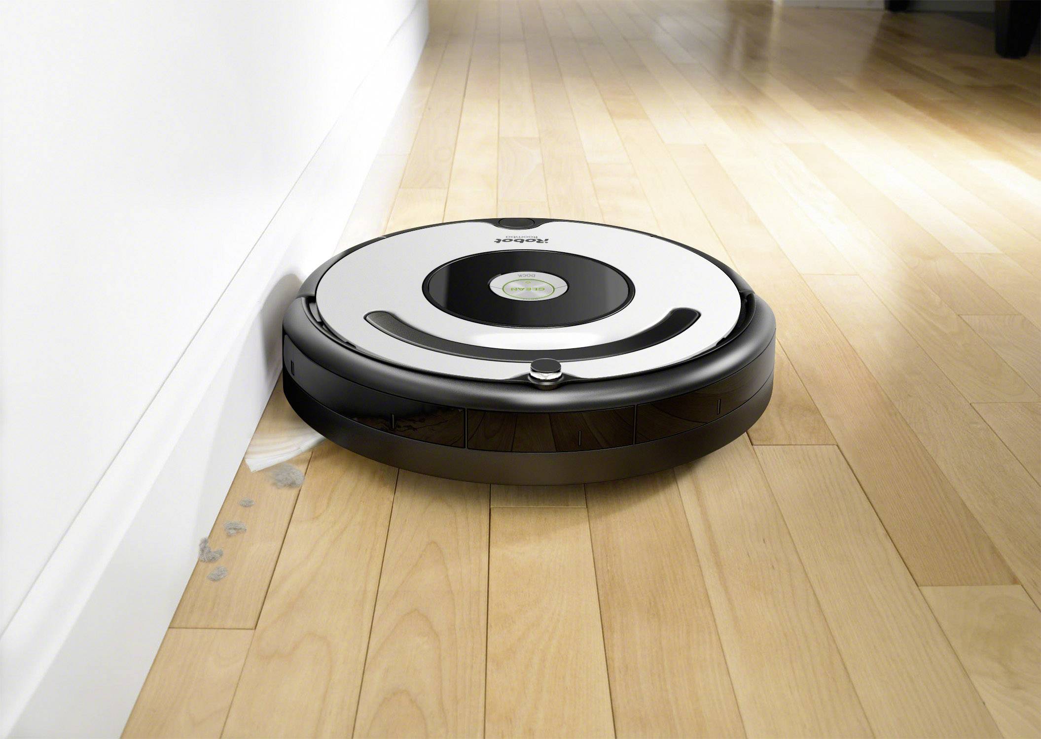 IRobot Roomba 675 Saugroboter Silber, Schwarz