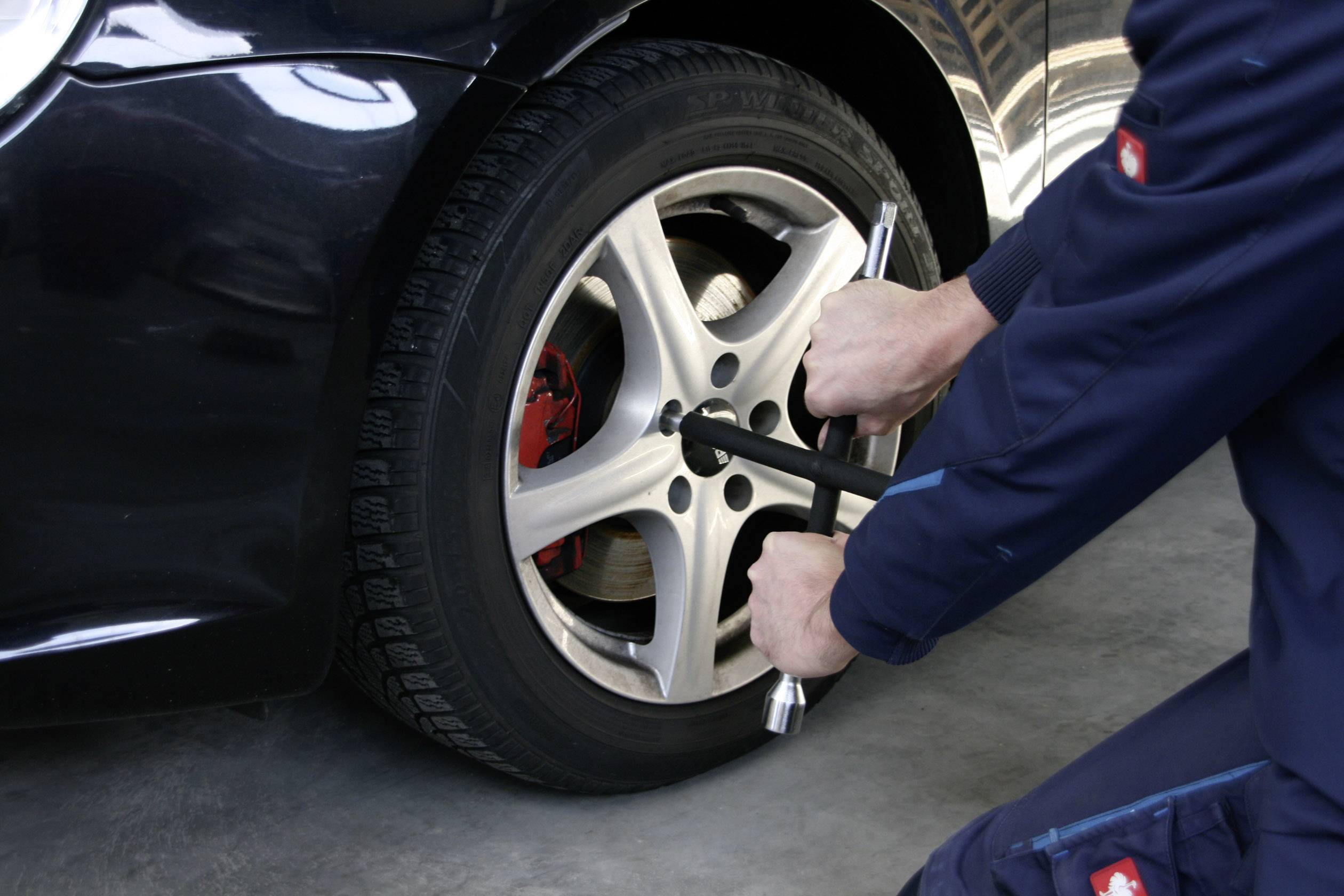 IWH 020870 Radkreuz (L x B x H) 375 x 375 x 40mm 1St.