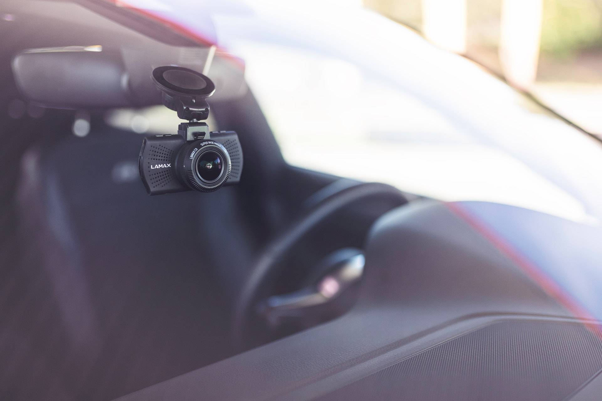 Lamax C9 Dashcam mit GPS Blickwinkel horizontal max.=150 °