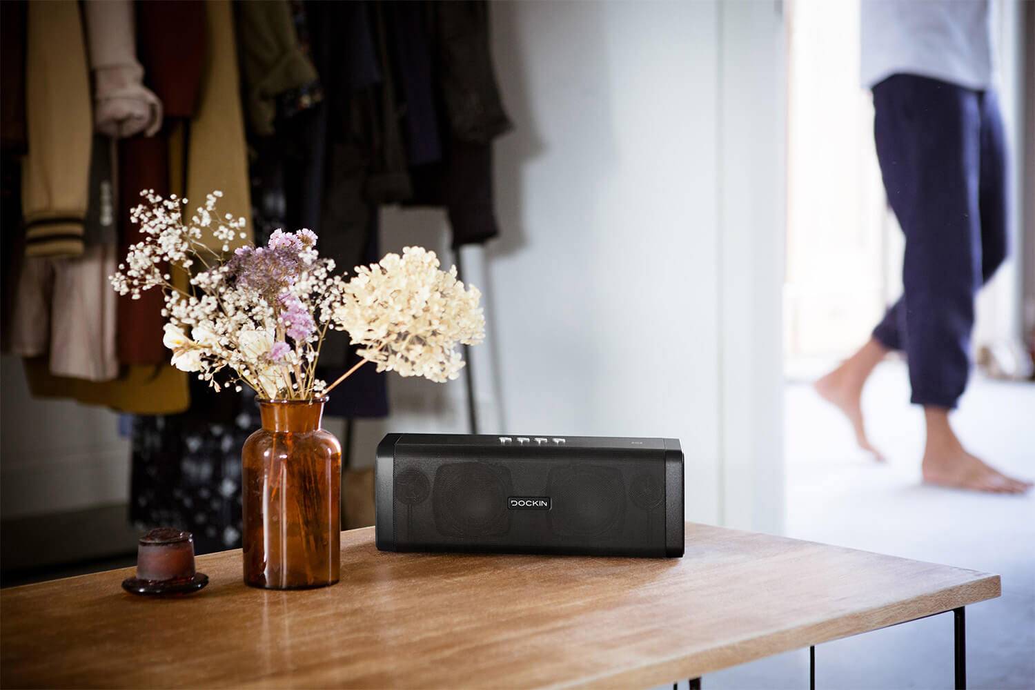 Dockin D Fine Bluetooth® Lautsprecher NFC, Outdoor, spritzwassergeschützt, staubfest Schwarz