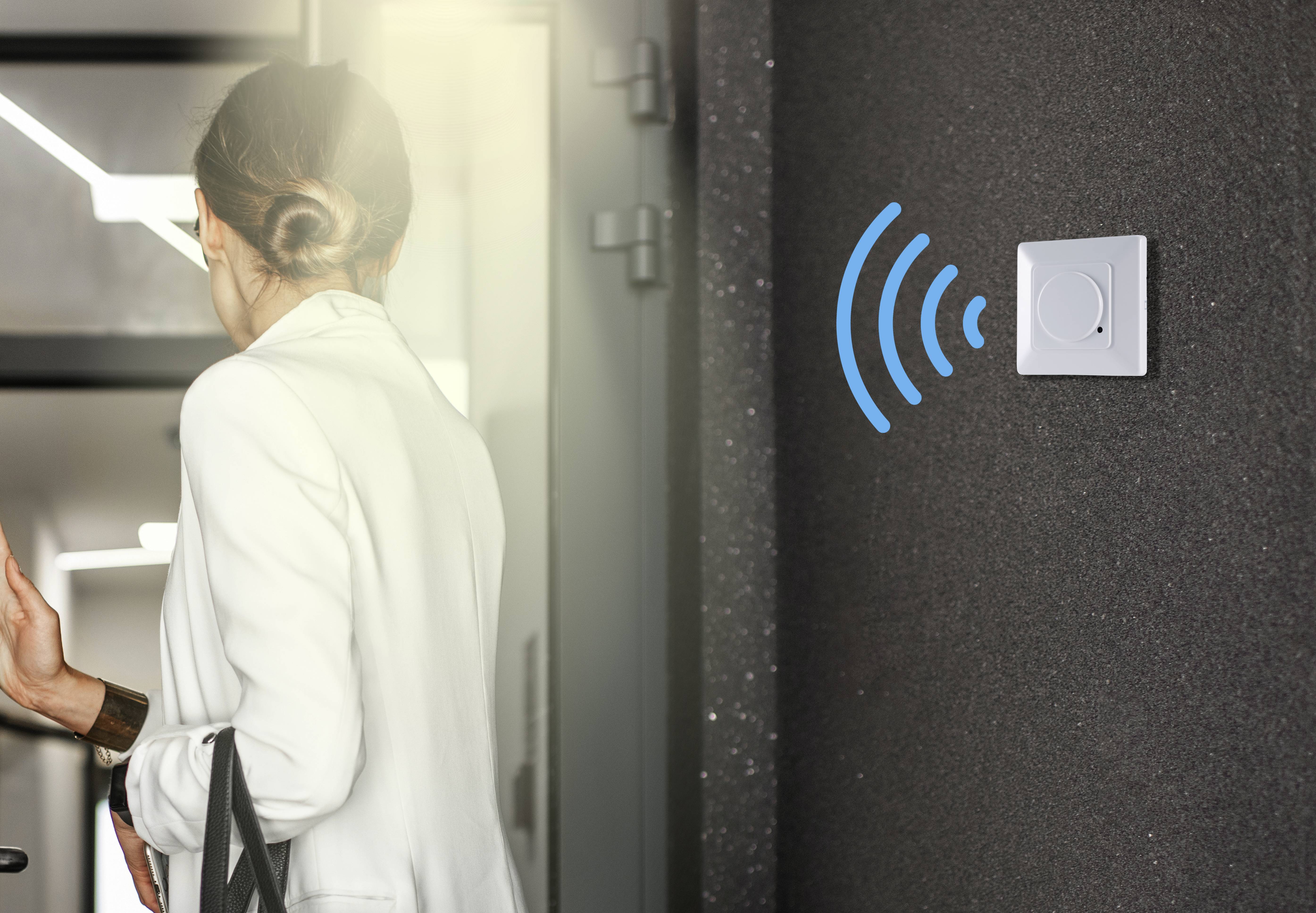 Renkforce RF-4216076 Unterputz HF-Bewegungsmelder 180° Relais Weiß IP20