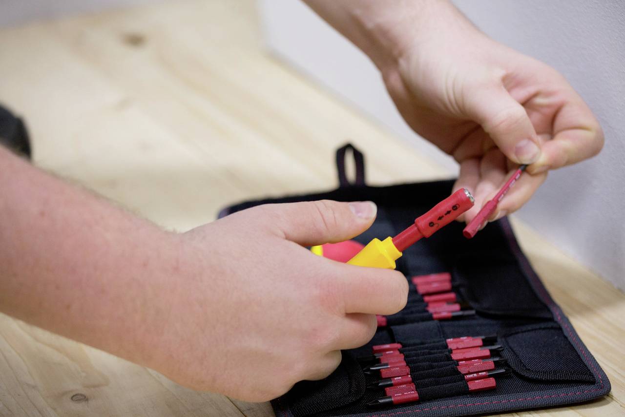 Wiha VDE Schraubendreher-Set 19teilig Schlitz, Kreuzschlitz Phillips, Pozidriv, Plus/Minus, TORX, Sechskant