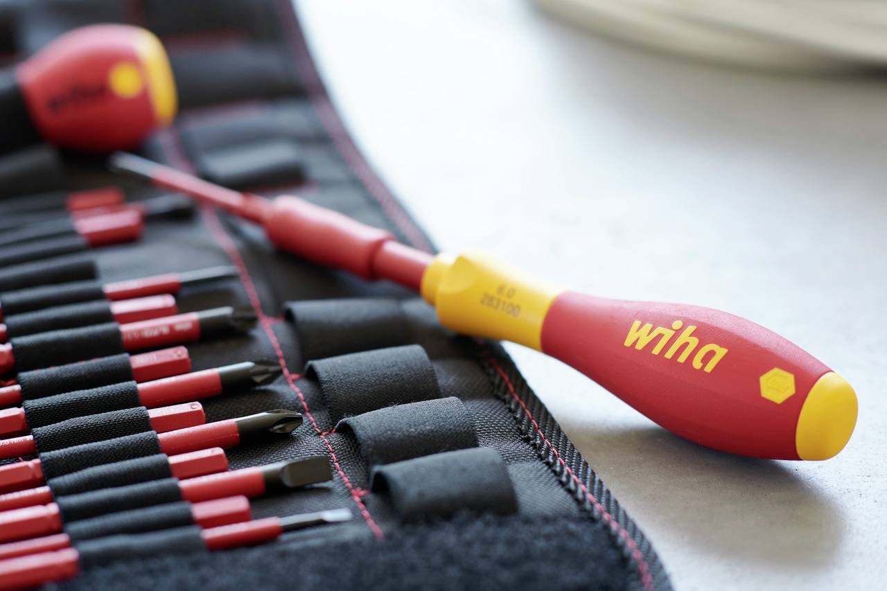 Wiha VDE Schraubendreher-Set 19teilig Schlitz, Kreuzschlitz Phillips, Pozidriv, Plus/Minus, TORX, Sechskant