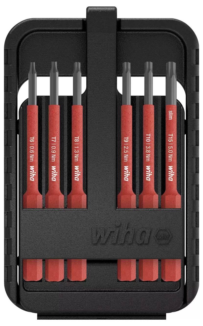Ein Set aus sechs roten Präzisions-Schraubendrehern mit schwarzen Griffen, organisiert in einem schwarzen Kunststoffkoffer. Jeder Schraubendreher ist mit Größenangaben gekennzeichnet.