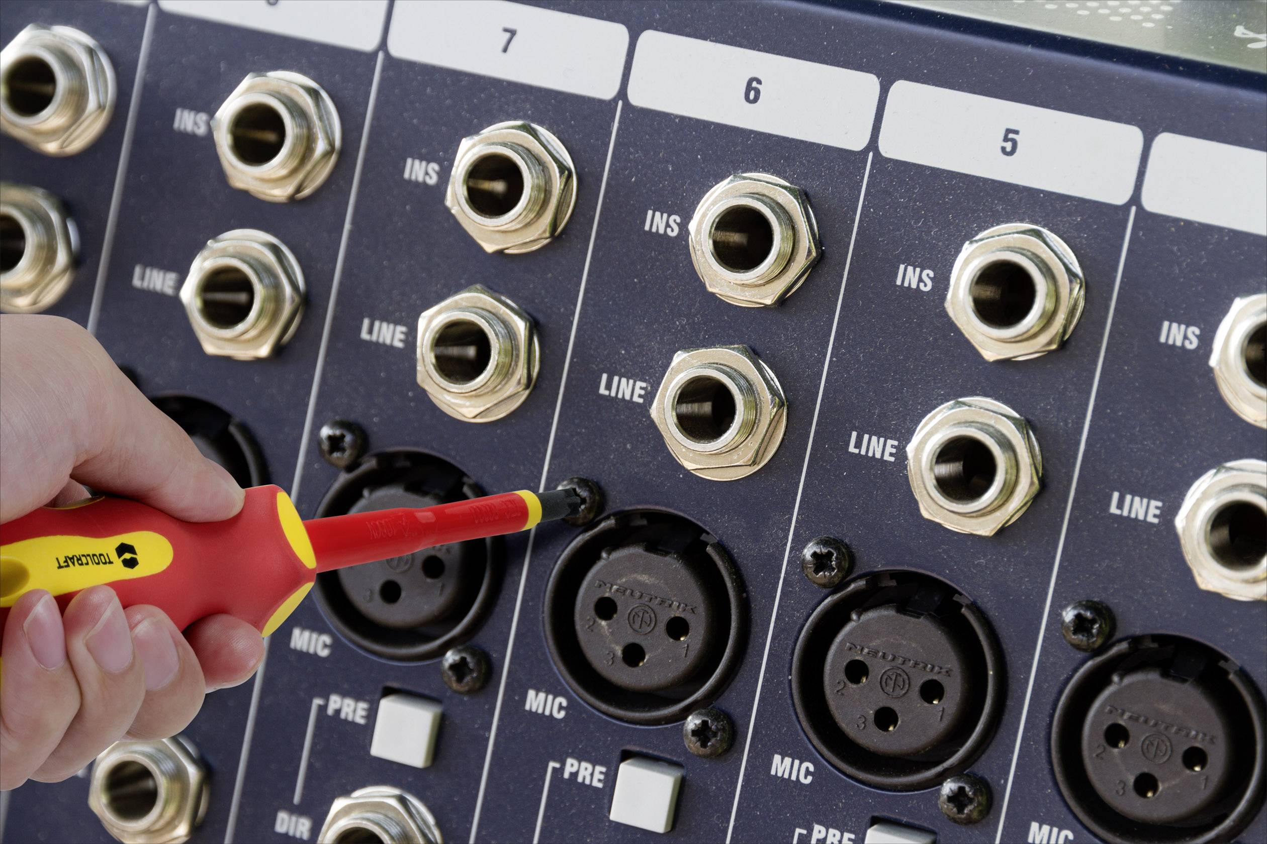 TOOLCRAFT TO-10672410 Profi Werkzeugrucksack bestückt (B x H x T) 35 x 45 x 23cm