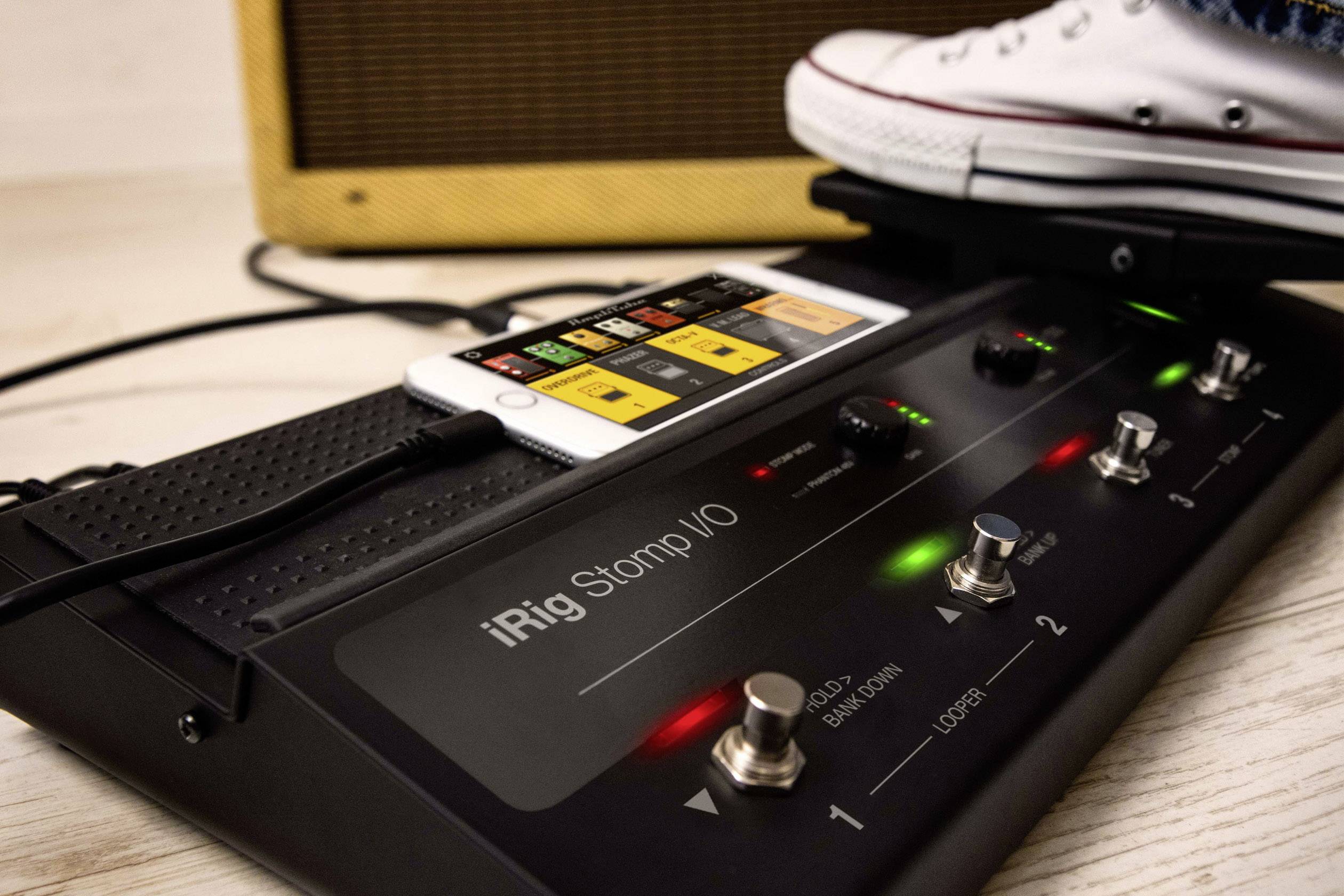 IK Multimedia iRig Stomp I/O Gitarreneffekt Pedalboard