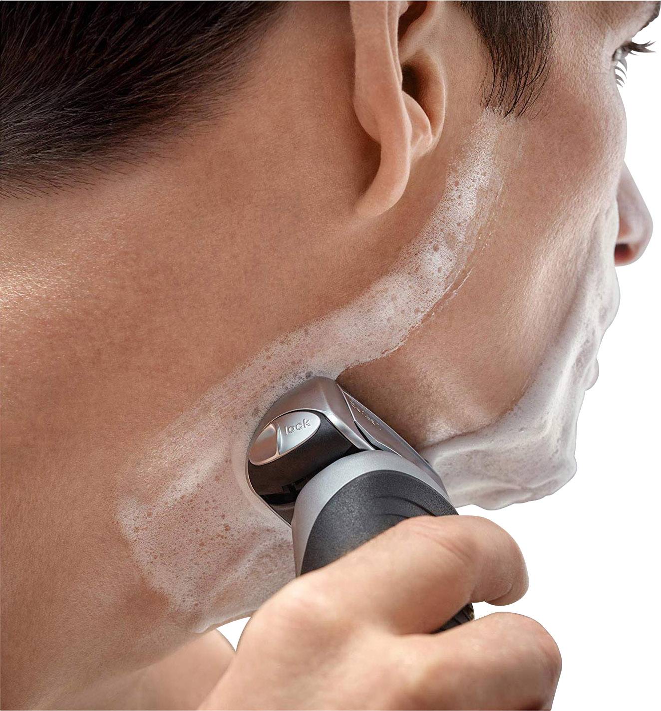 Braun Rasierer Series 7-7893s + Uhr