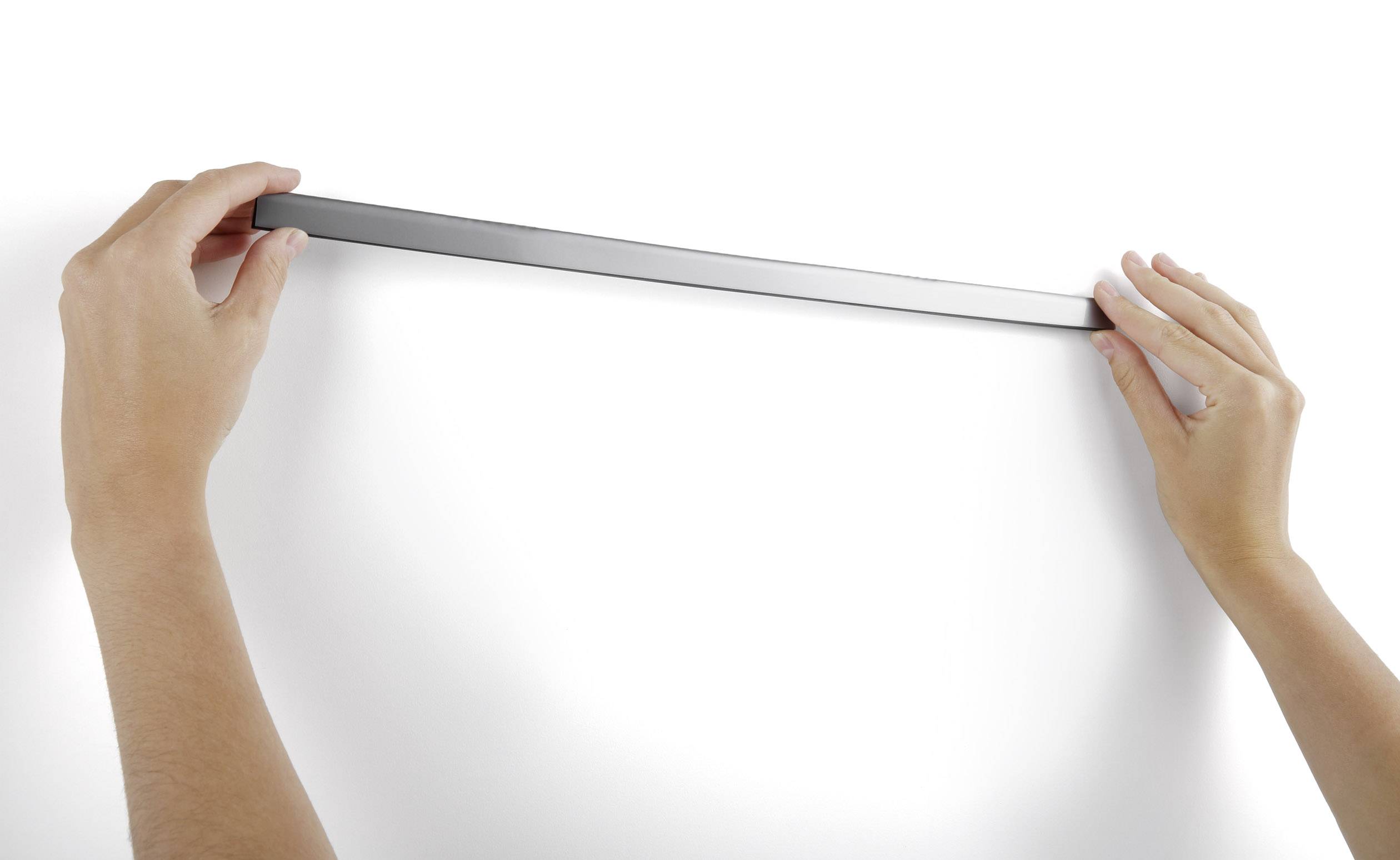 Durable Magnetleiste DURAFIX ROLL (B x H) 5000mm x 17mm selbstklebend, individuell zuschneidbar Silber 1 St. 470823