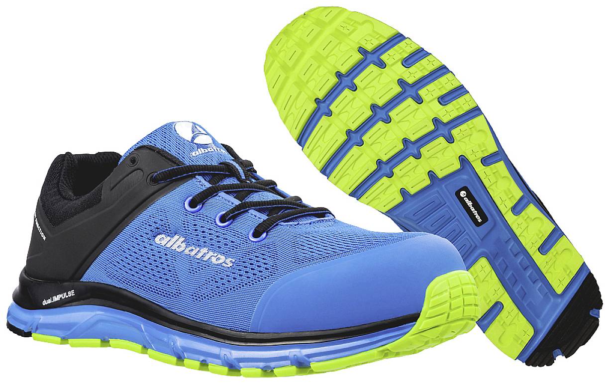 Ein Paar blau-grüne Sportschuhe, seitlich und von unten gezeigt. Markenname 'albatros'. Rutschfeste Sohle mit grellem Grün betont.
