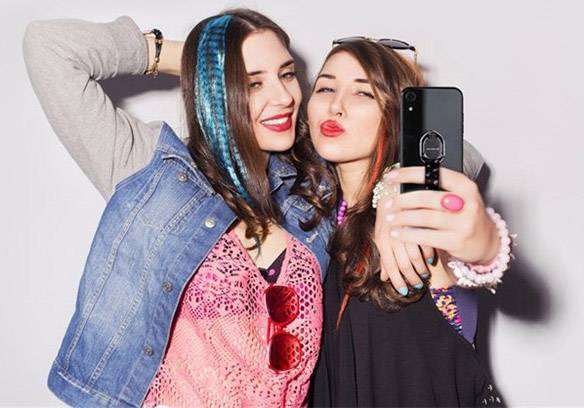 Goobay Finger Strap (silber/blau) Handy Ständer Silber-Blau