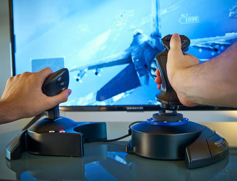 Thrustmaster T.Flight Hotas 4 - Ace Combat 7 Edition Flugsimulator-Joystick USB PlayStation 4, PC Schwarz, Blau inkl