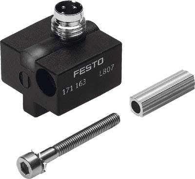 Ein Festo-Magnetfeldsensor-Set bestehend aus einem Sensor, einer Befestigungsschraube und einer Metall-Schienenhalterung.