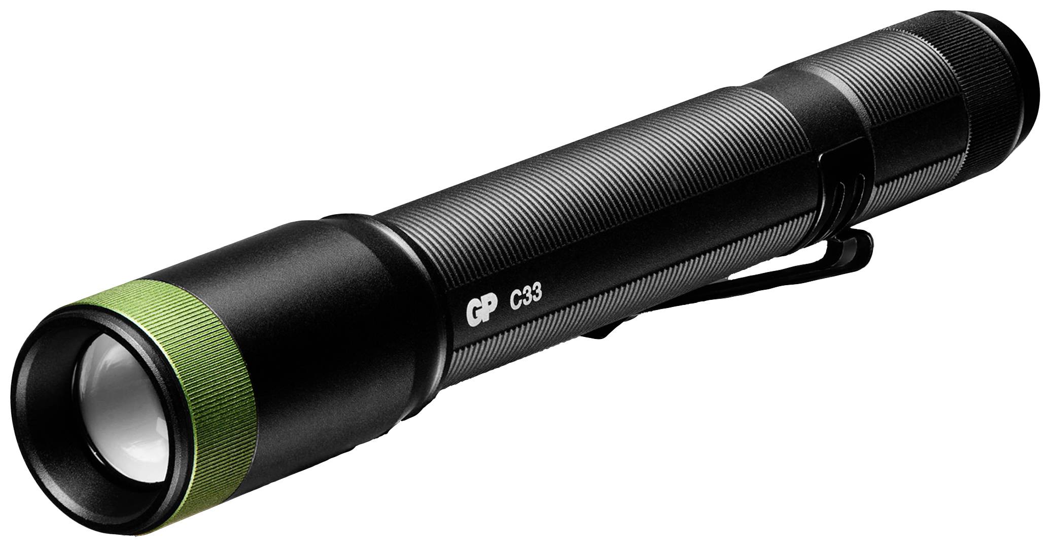 Eine schwarze Taschenlampe mit grüner Umrandung am Kopf, geeignet für Outdoor-Aktivitäten. Sie verfügt über einen Halteclip.