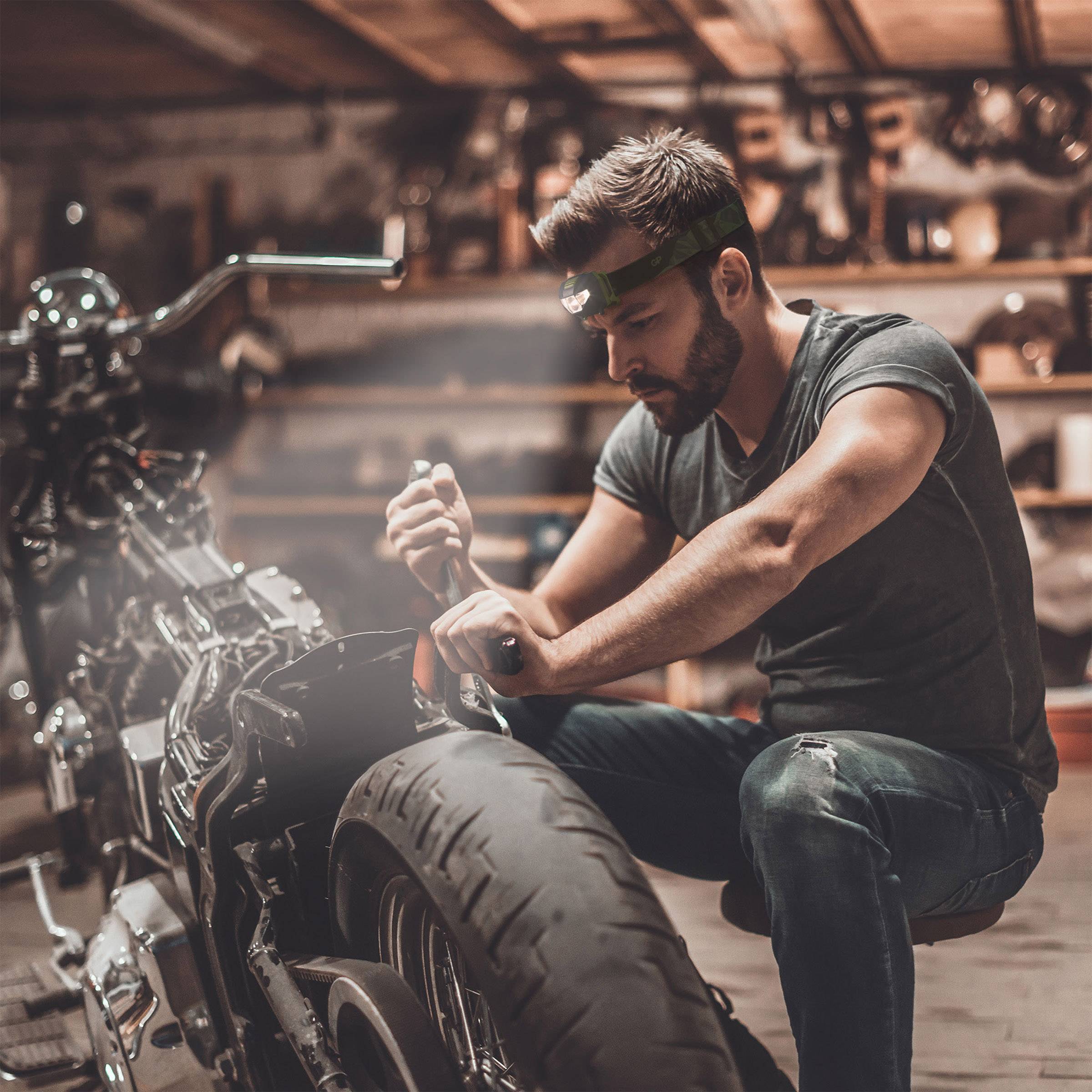 GP Discovery CH32 LED Stirnlampe 80lm 8h 260GPACTCH32000