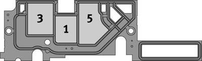 Diagramm einer technischen Komponente mit nummerierten Abschnitten 1, 3 und 5. Strukturierte Kanäle und Öffnungen sind zu sehen.