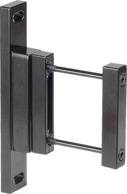 Schwarzes Türscharnier mit zwei parallelen Verbindungsstreben und rechteckigen Montageplatten an beiden Enden, geeignet für schwere Türen.