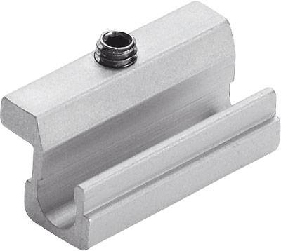 Metallklemme mit Schraube, verwendet zur sicheren Befestigung von Objekten. Geeignet für industrielle Anwendungen.