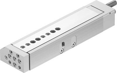 Ein linearer Pneumatikzylinder mit einem rechteckigen Gehäuse und mehreren Anschlussöffnungen. Eignet sich für automatisierte Bewegungen.