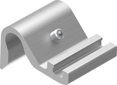 Metallische Befestigungsklemme zur Fixierung auf einer Schiene mit einer Schraube in der Mitte.