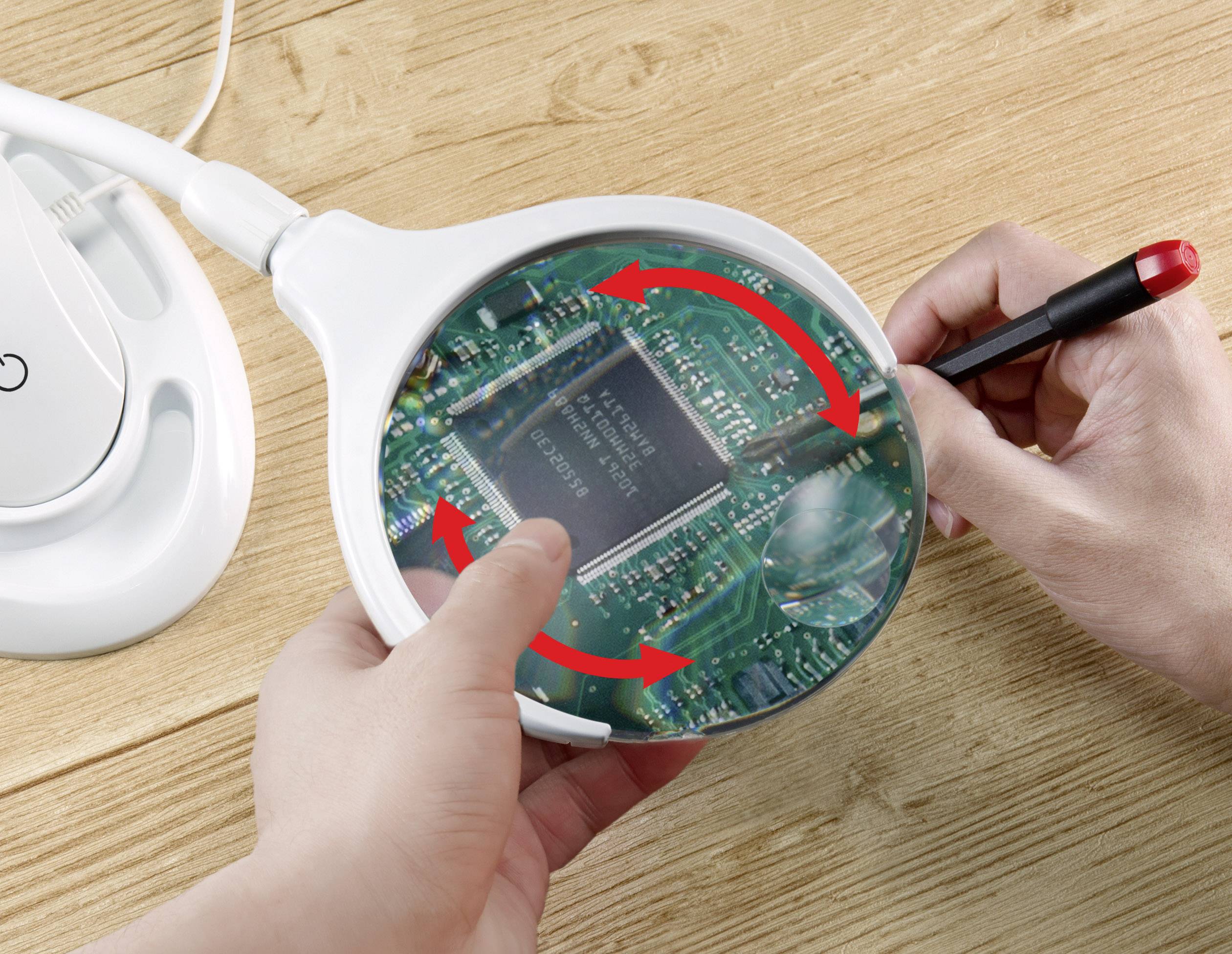 TOOLCRAFT TO-6378552 LED-Lupenleuchte mit Tischklemme 60lm Vergrößerungsfaktor=1.75 x, 3 x 110mm 2021 Energieeffizienzklasse n.rel