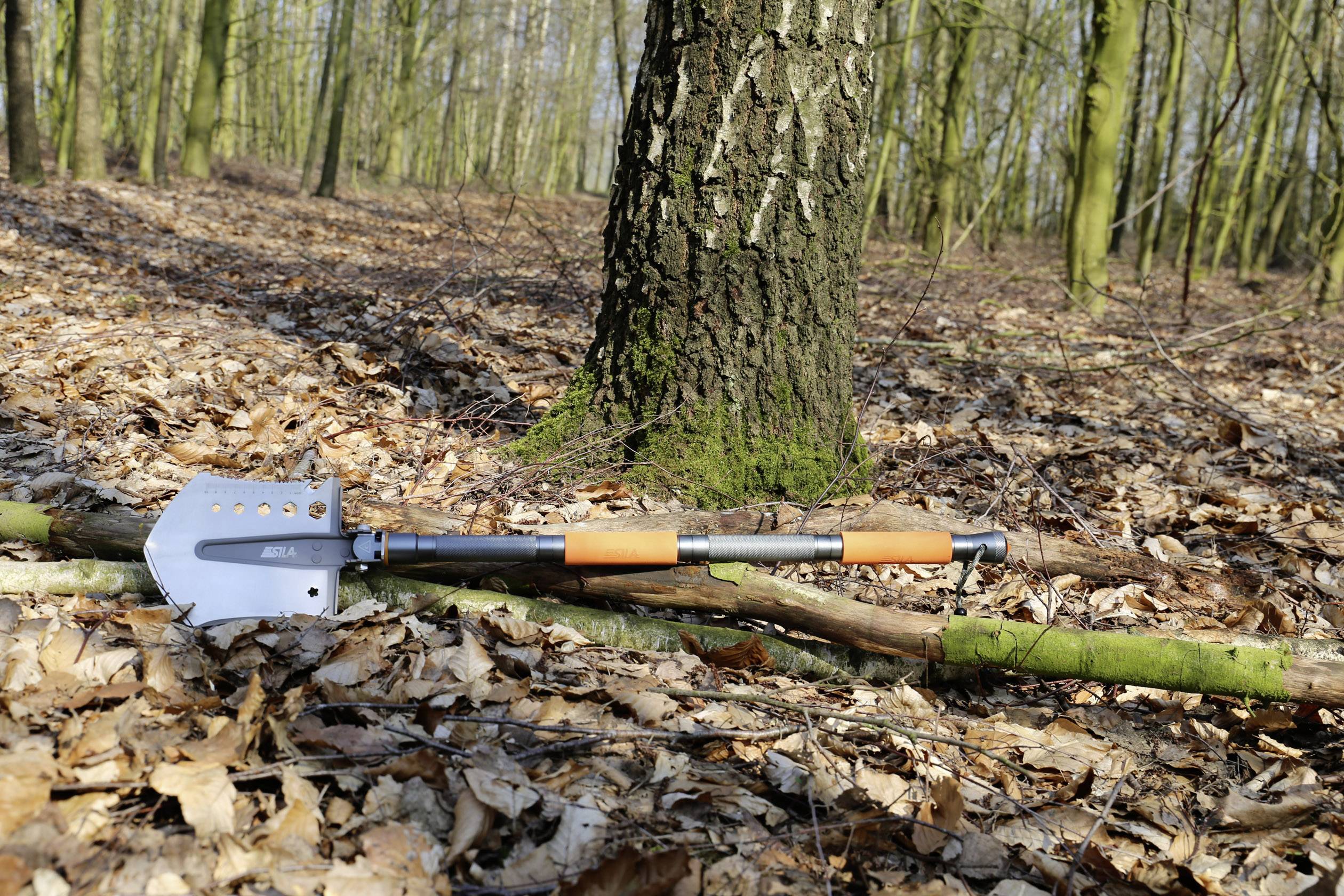 SILA M1Orange 306028 Spaten mit Säge, mit Tasche, mit Sägekante, mit Bit-Halter, mit Feuerstarter, mit Klinge