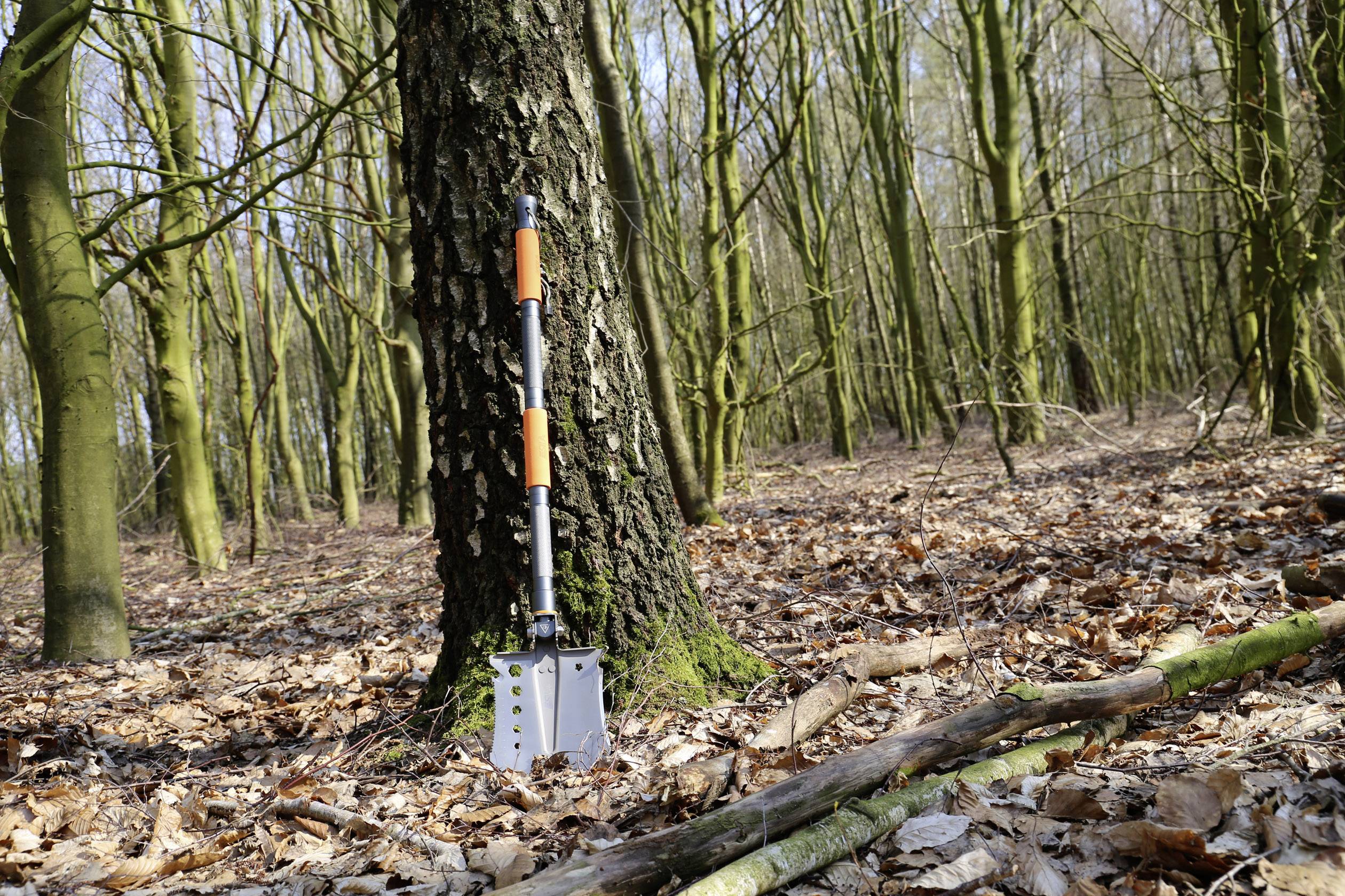 SILA M1Orange 306028 Spaten mit Säge, mit Tasche, mit Sägekante, mit Bit-Halter, mit Feuerstarter, mit Klinge