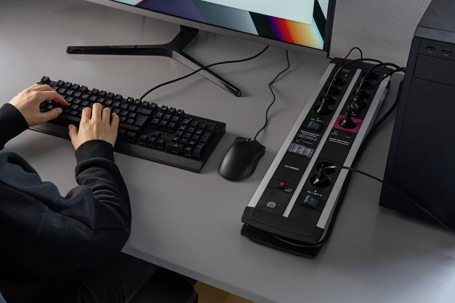 Brennenstuhl 1392000230 Main/Follow-Steckdosenleiste 11fach Schutzkontakt 1 St.