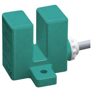 Ein grüner, U-förmiger Sensor mit Kabelanschluss, typischerweise zur Positions- oder Anwesenheitserfassung in industriellen Anwendungen.