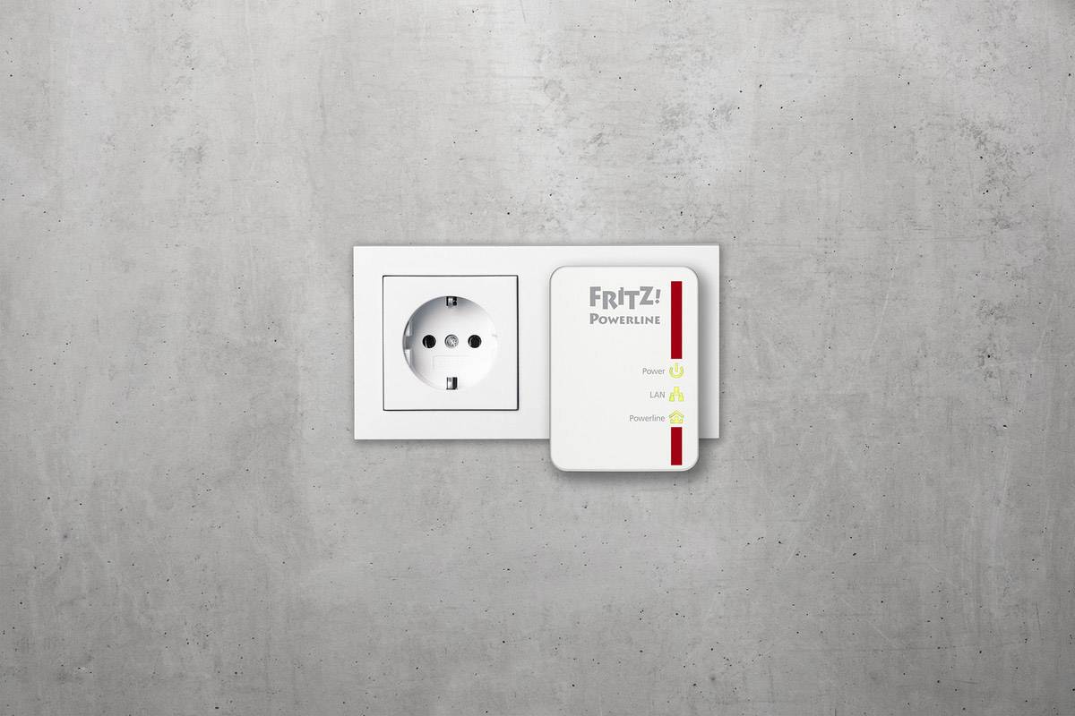 AVM FRITZ!Powerline 510E - Powerline Adapterkit - HomePlug AV (HPAV) - an Wandsteckdose anschließbar (Packung mit 2)