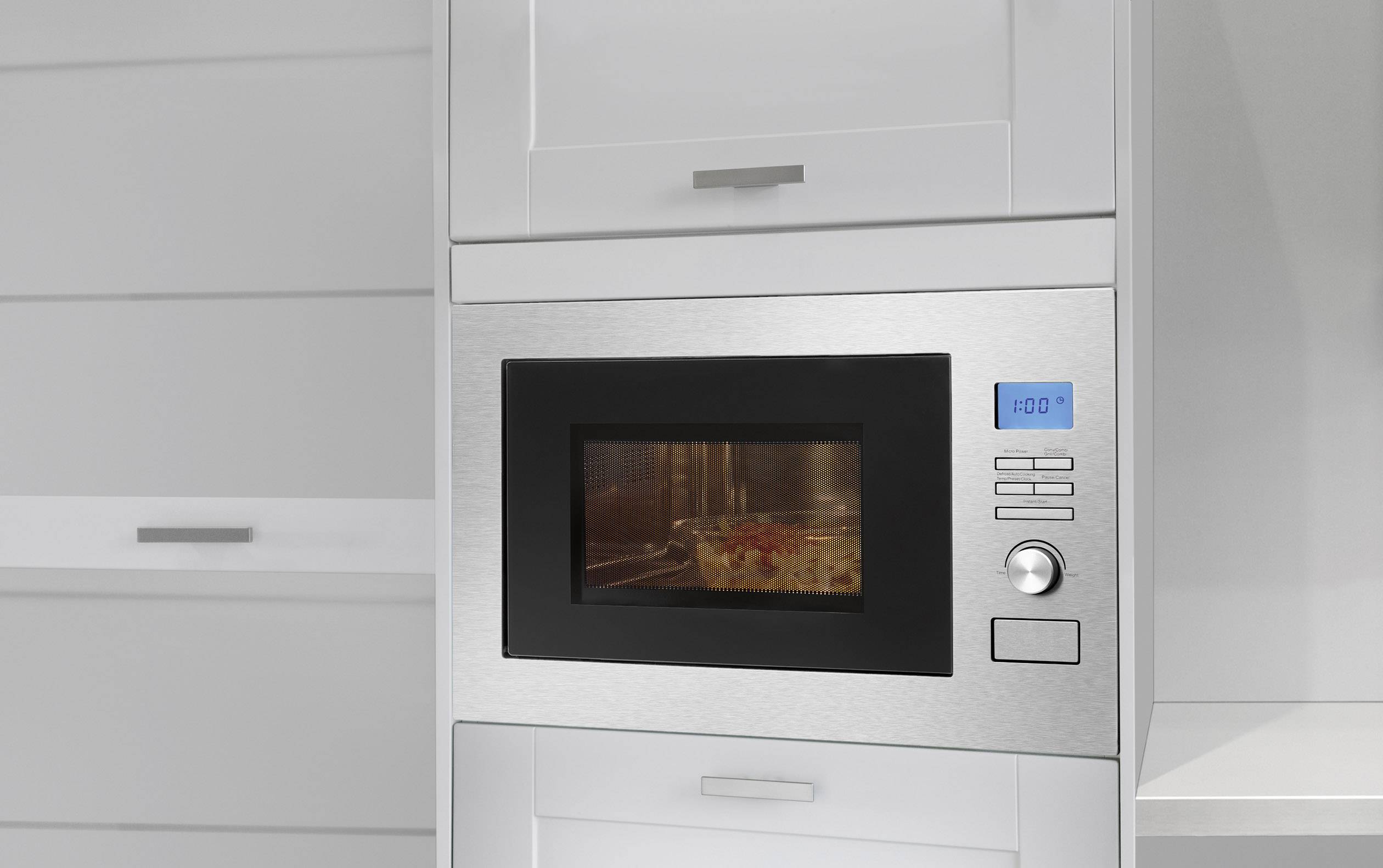 Bomann MWG 3001 H EB Mikrowelle Edelstahl 900 W Einbaufähig