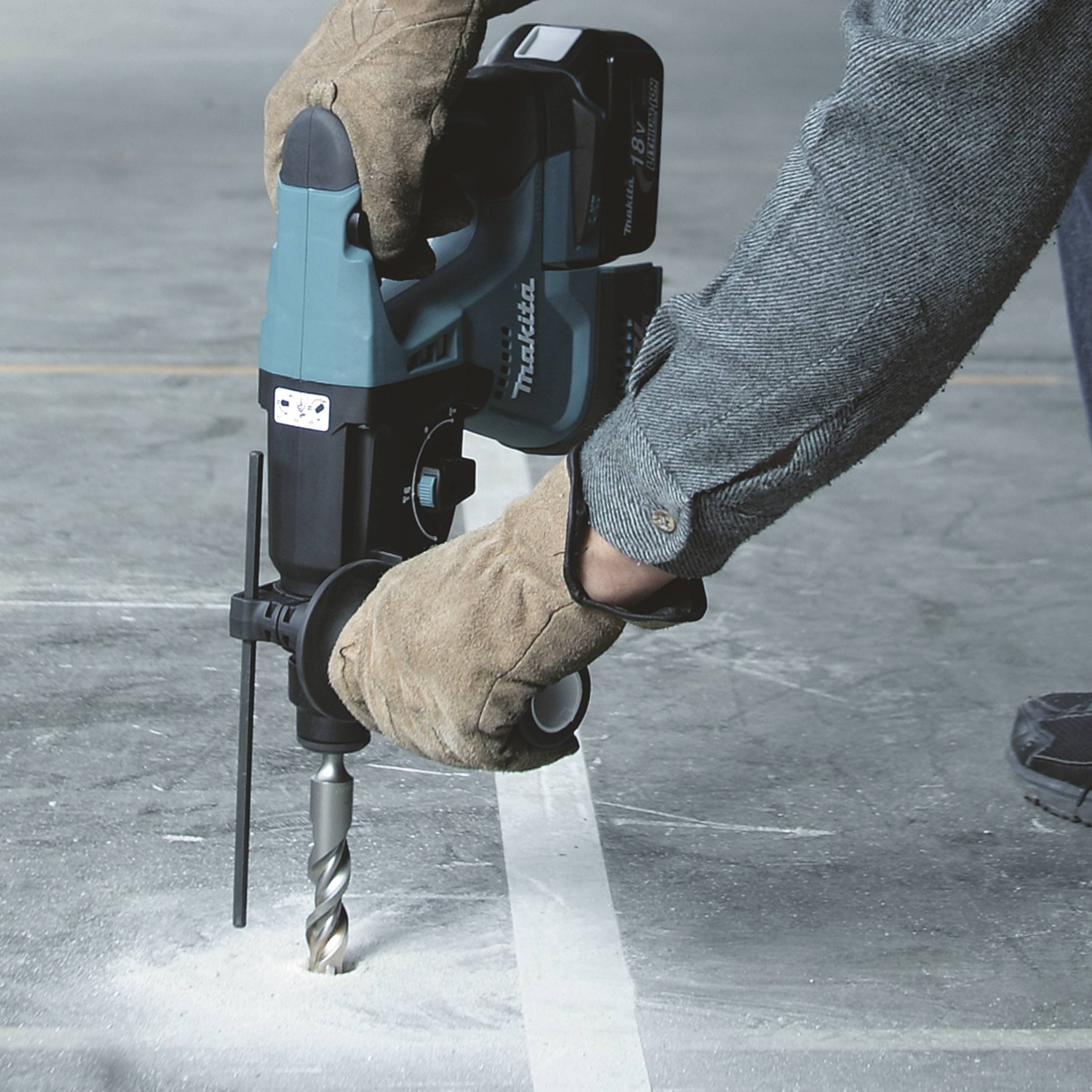 Makita DHR243RTJ SDS-Plus-Akku-Kombihammer 18 V 5 Ah Li-Ion