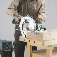 Makita Handkreissäge 2000W Makita Handkreissäge 2000W