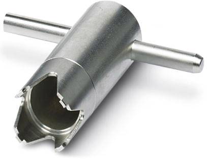Ein silberfarbener Metallhülsenbohrer mit zwei Quergriffen, verwendet zum Ausbohren von Material für Probenzwecke.