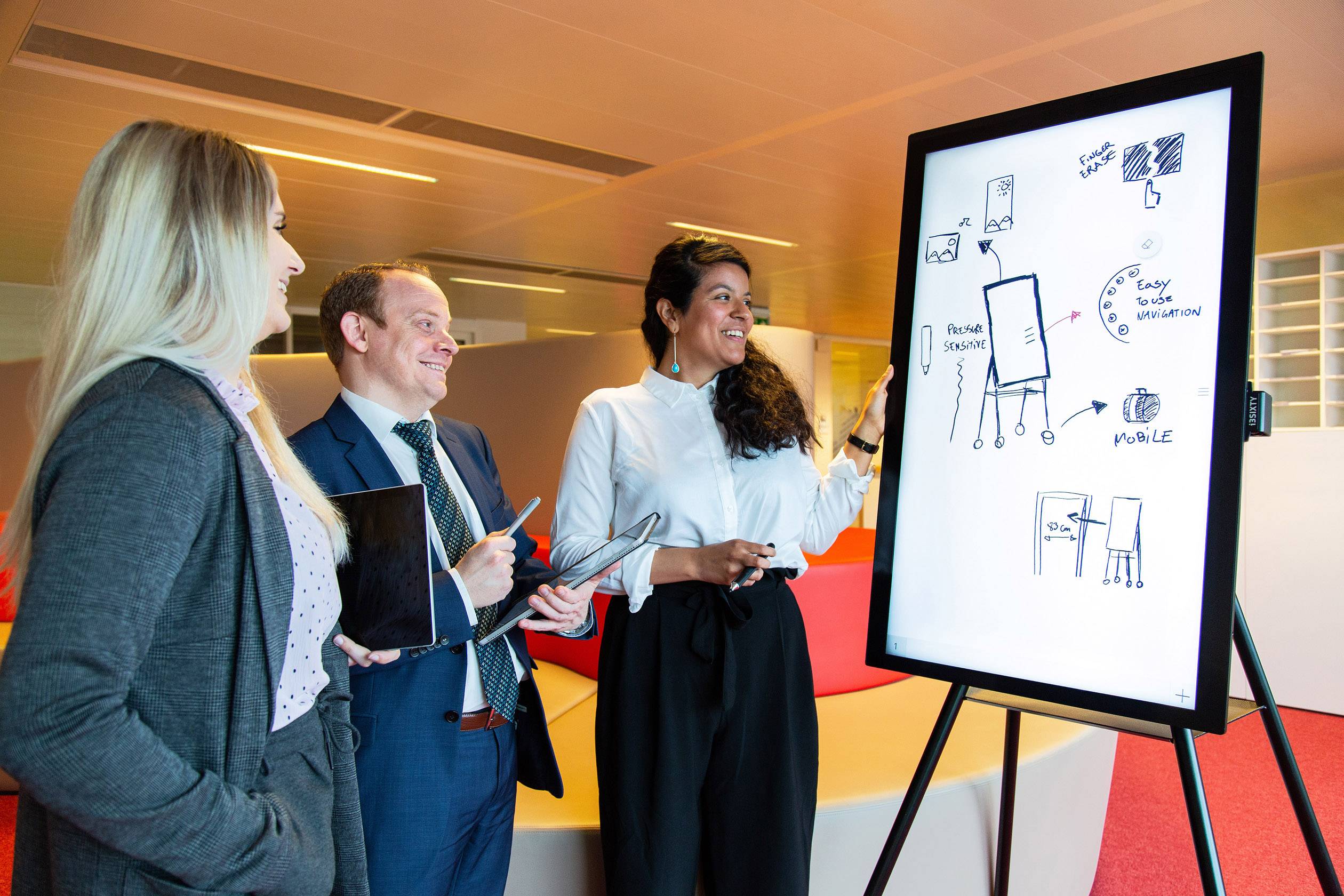 I3 Technologies i3SIXTY Digital Signage Display 109.2cm 43 Zoll 3840 x 2160 Pixel