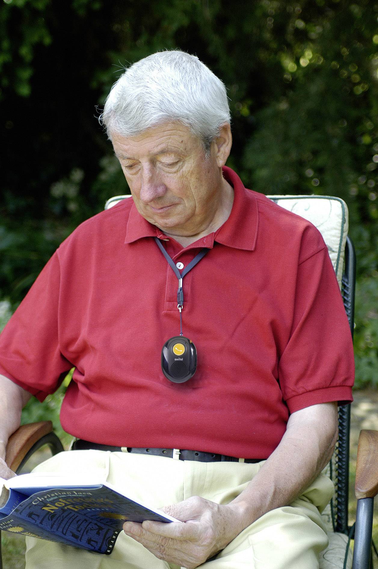 Switel D300 Vita Comfort Schnurgebundenes Seniorentelefon Anrufbeantworter, inkl. Notrufsender, inkl. Mobilteil, mit Basis