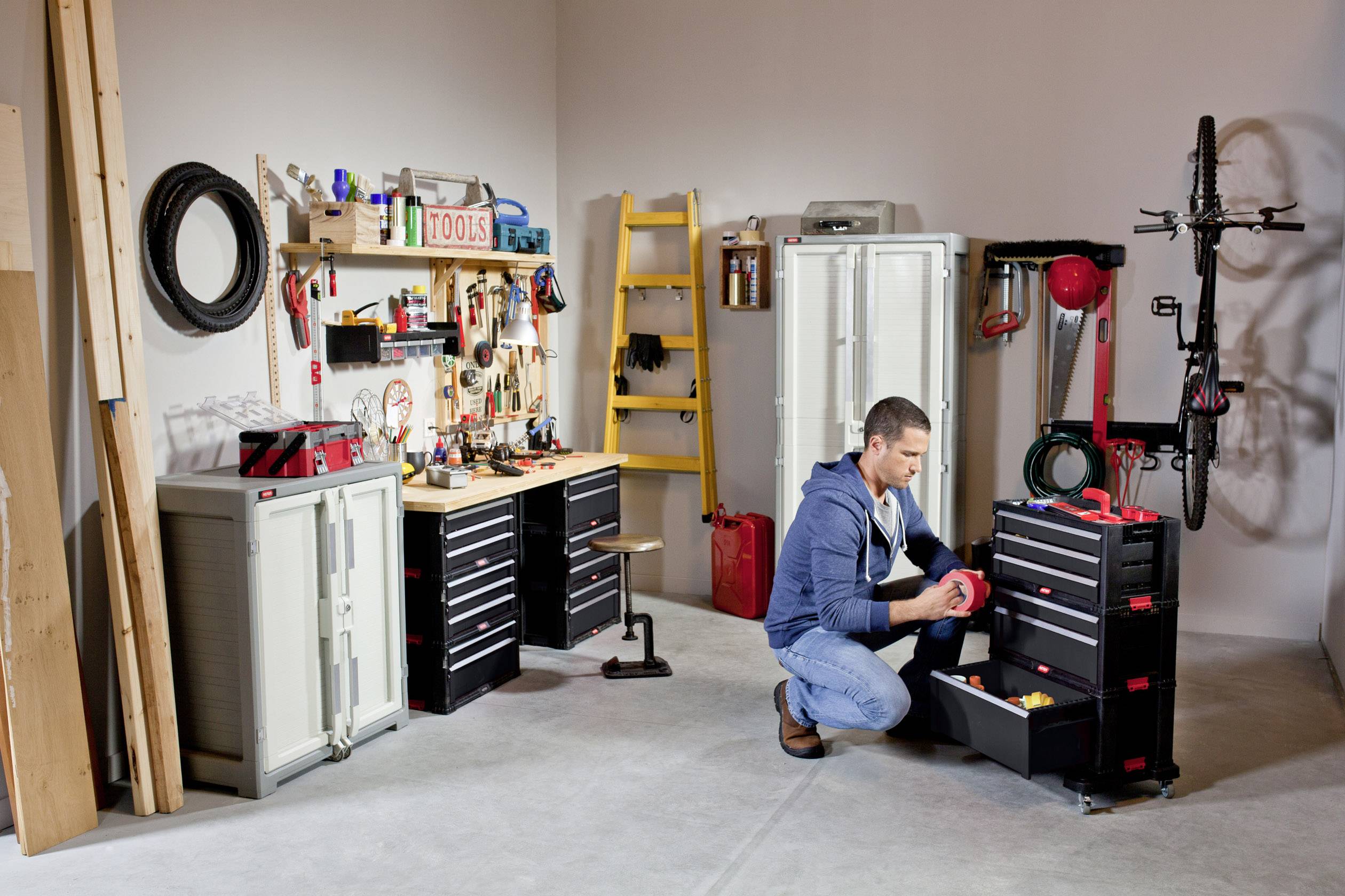 KETER 238557 Werkstattwagen Herstellerfarbe: Schwarz