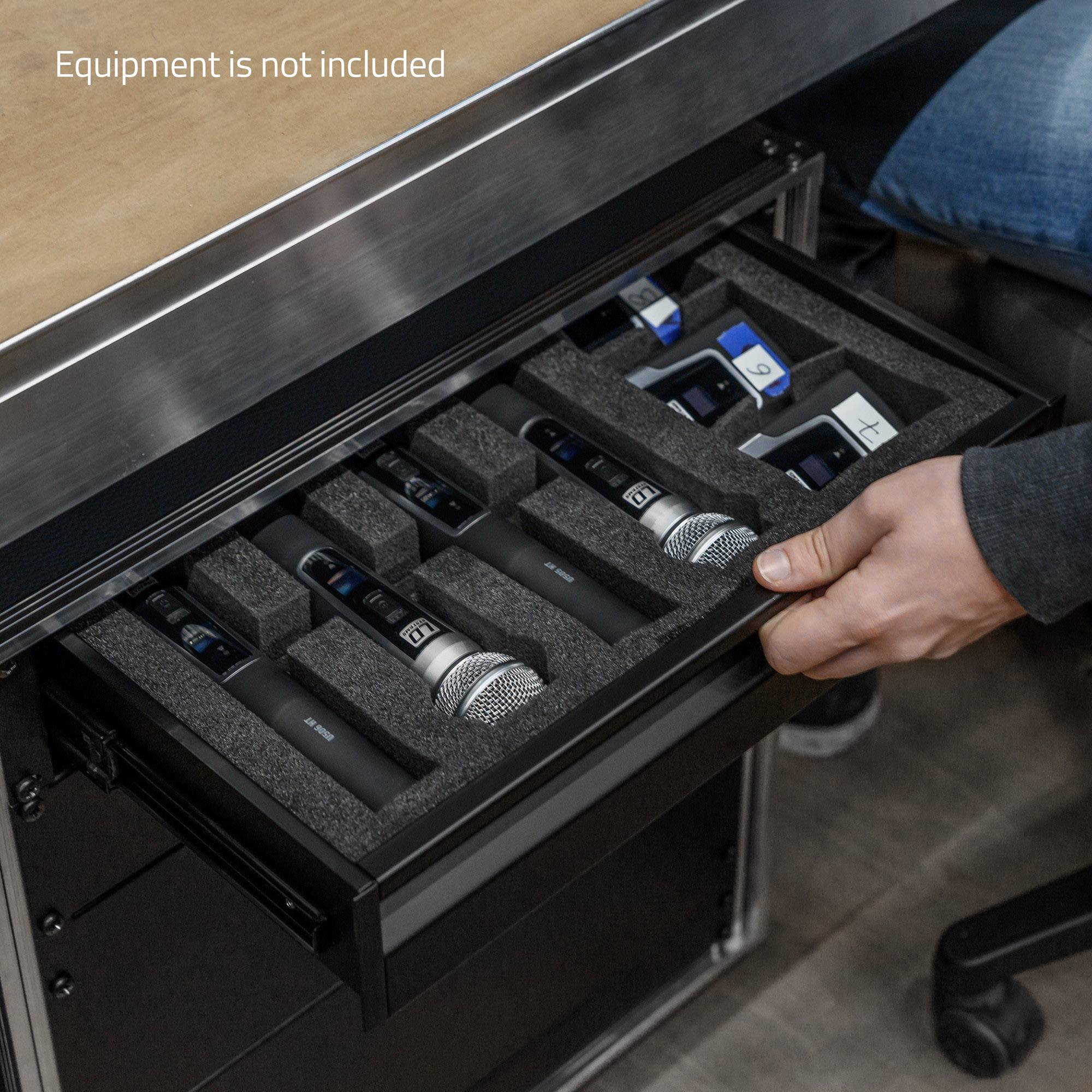 Adam Hall 874E02 19 Zoll Rackschublade 2 HE Stahl