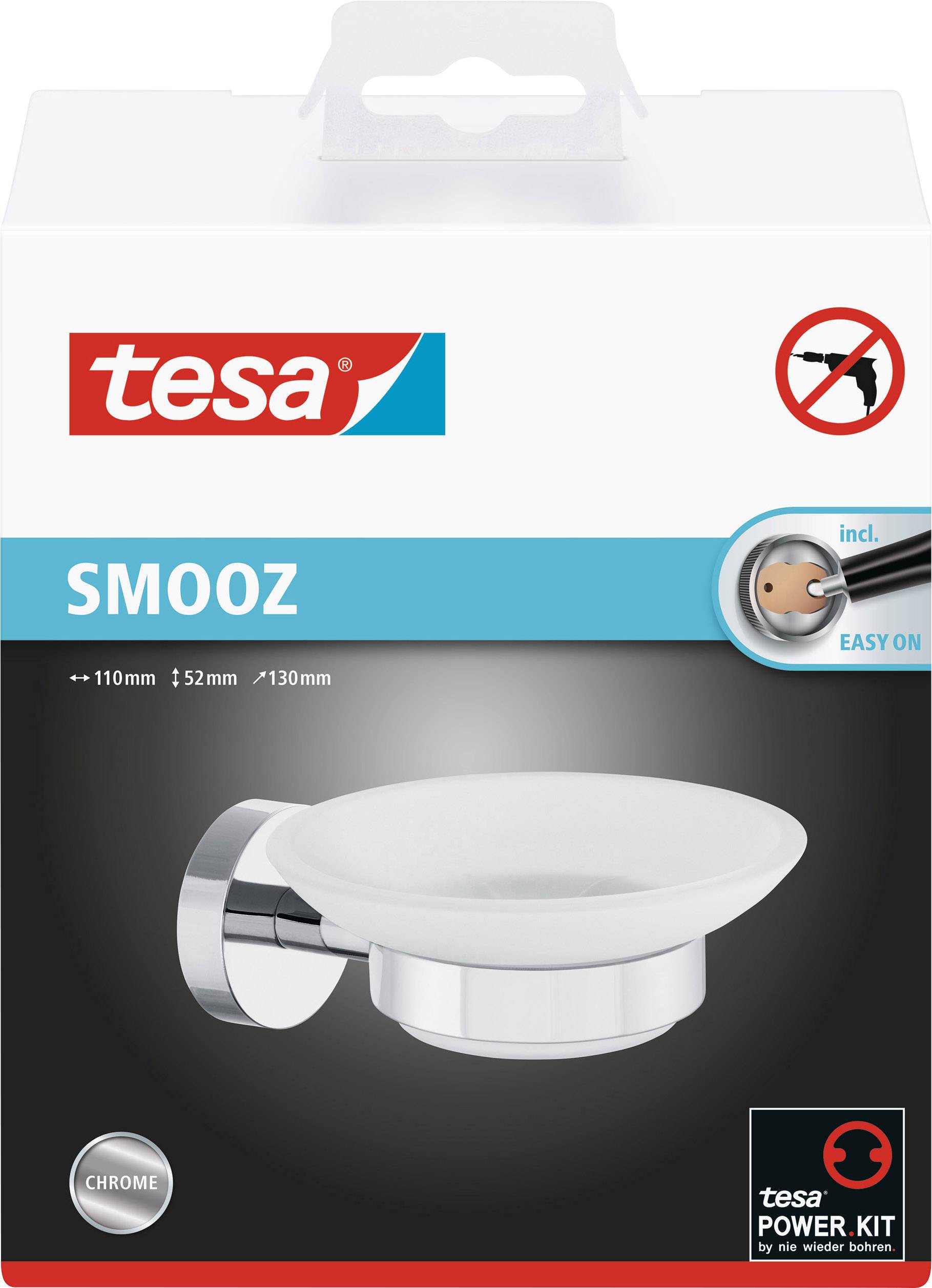 Verpackung einer tesa SMOOZ Seifenschale mit Montagezubehör, abgebildet in Chromoptik.