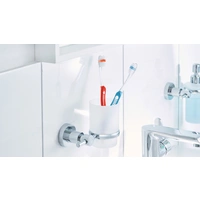 Tesa 40284-00000-00 LOXX Zahnputzbecher Klebstoff Chrom (glänzend), Weiß (satiniert) Tesa 40284-00000-00 LOXX Zahnputzbecher Klebstoff Chrom (glänzend), Weiß (satiniert)