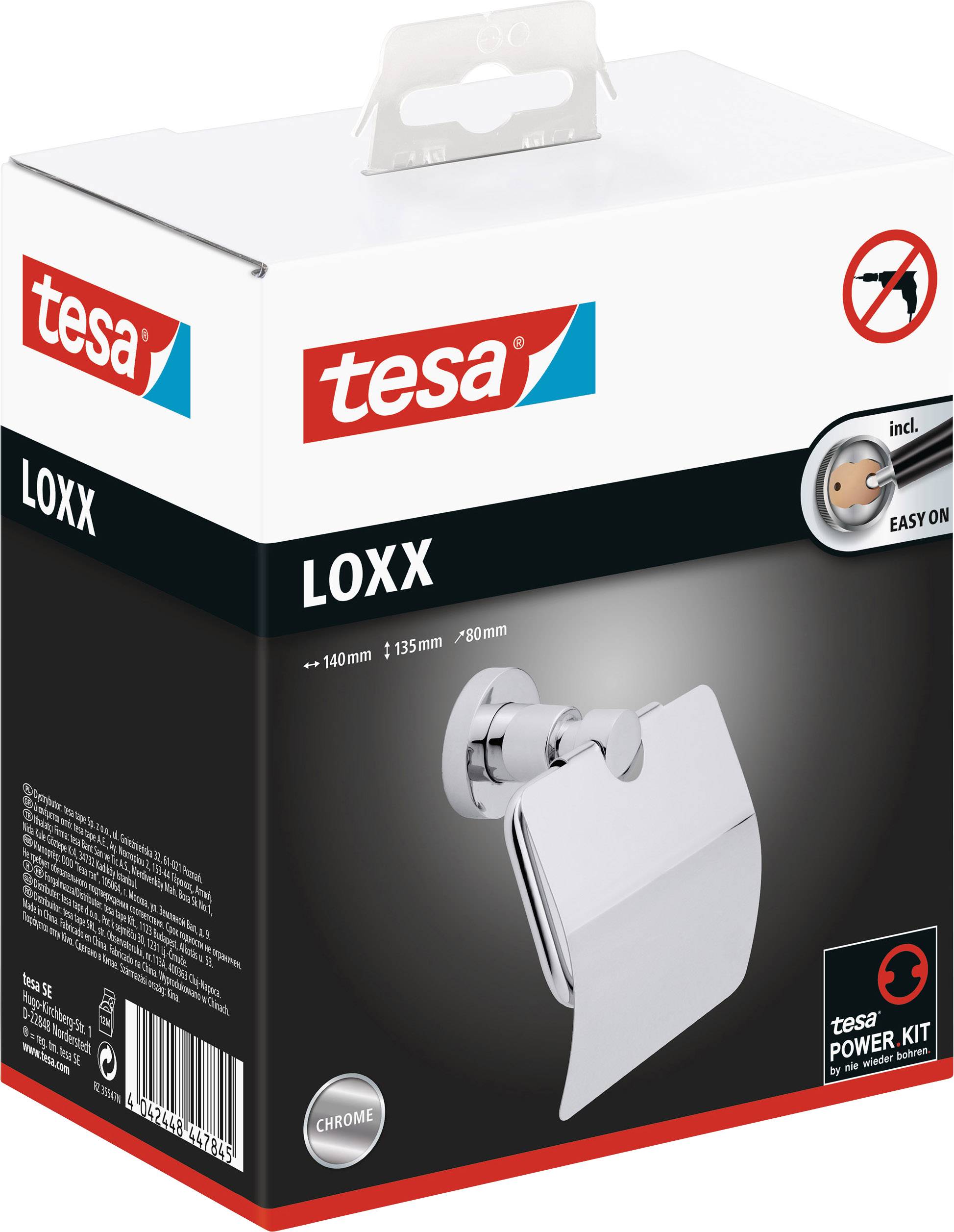 Produktverpackung von 'tesa LOXX' zeigt verchromten Toilettenpapierhalter mit Abdeckung. Inkl. Befestigungskit, werkzeuglose Montage.