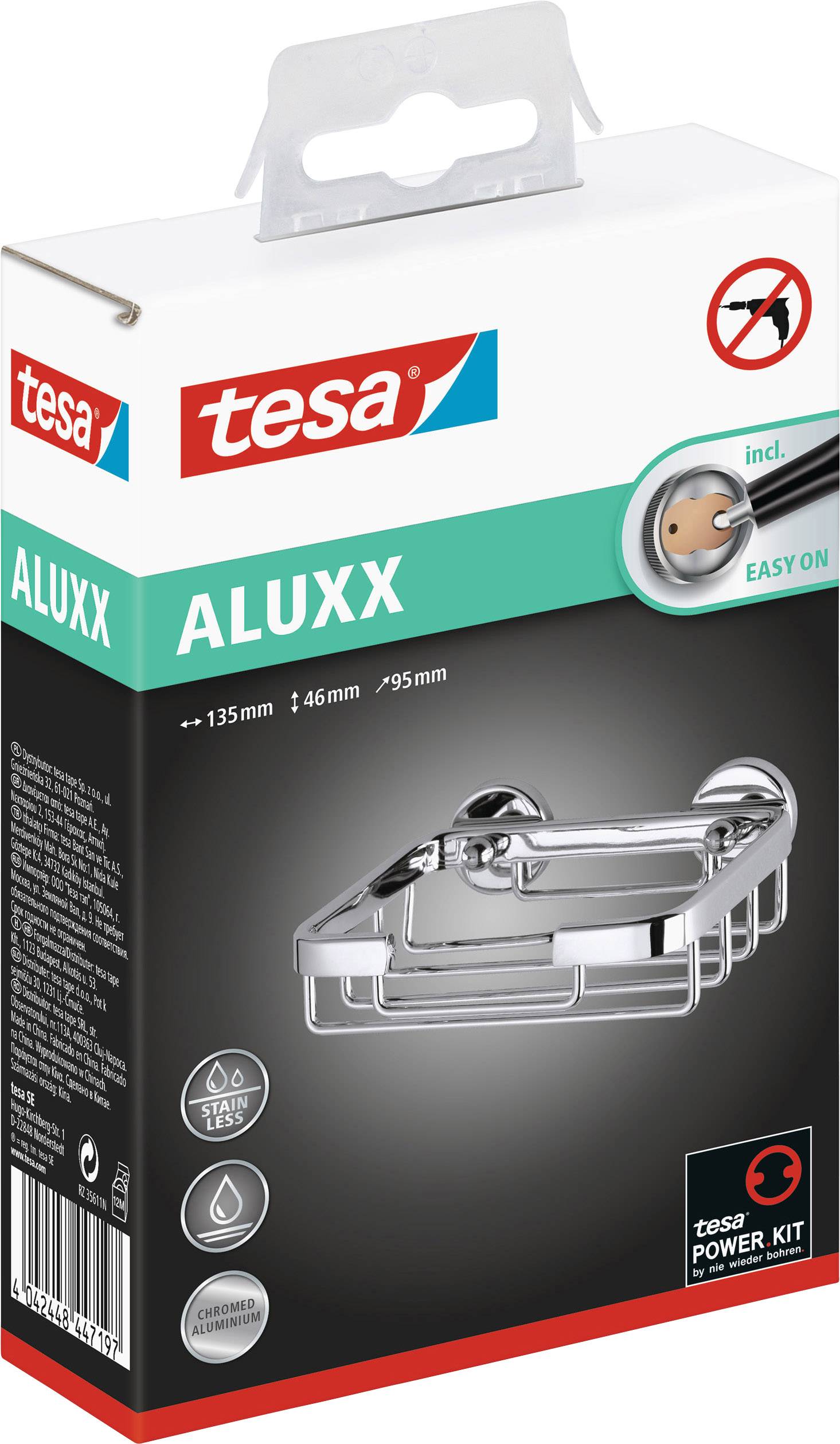 Verpackung von Tesa Aluxx Duschkorb mit Klebesystem. Zeigt Korb mit Saugnapf, geeignet für Badezimmer ohne Bohren, Maße 135x46x95 mm.