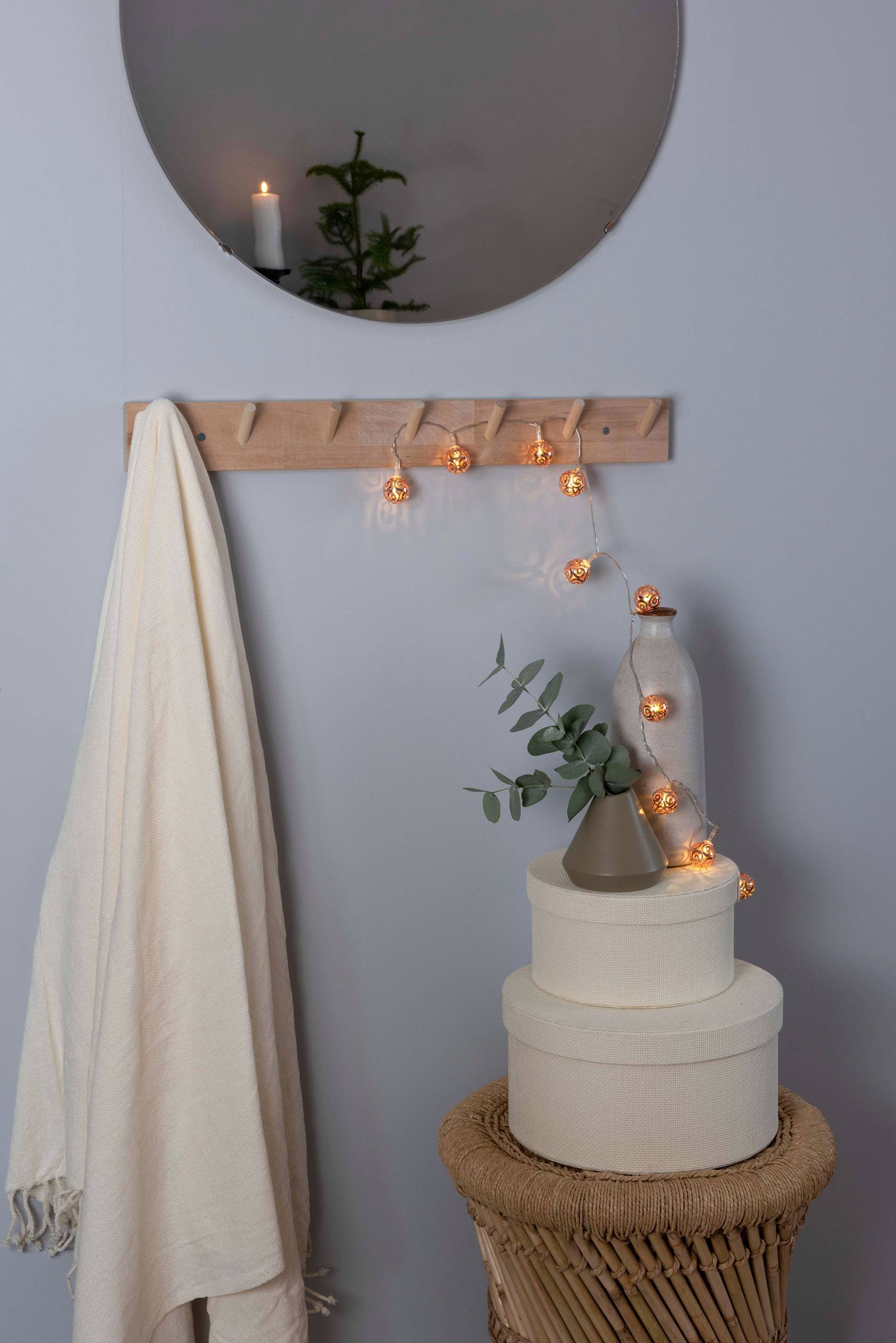 Konstsmide 3129-603 Motiv-Lichterkette Kugel Innen batteriebetrieben Anzahl Leuchtmittel 10 LED Warmweiß Beleuchtete Länge: 0.9 m