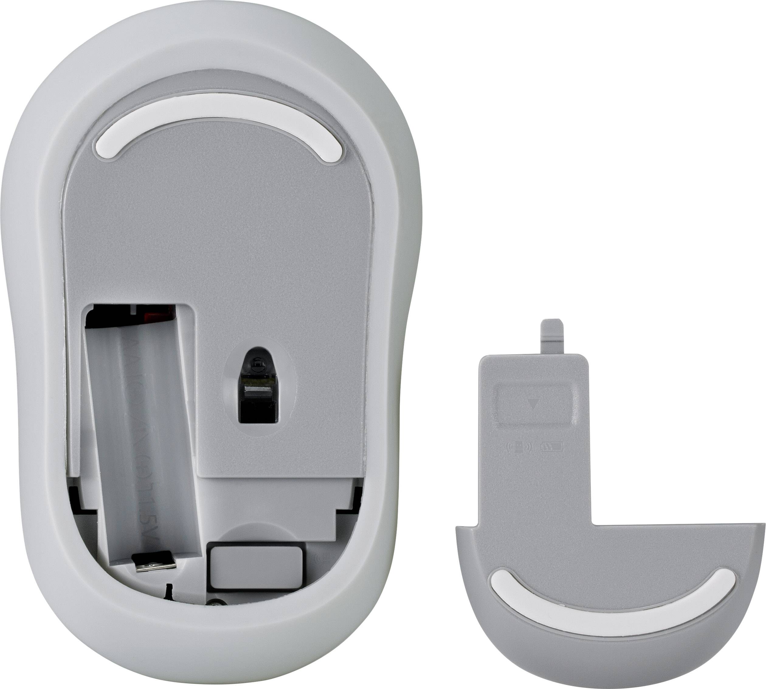 Eine graue Computermaus mit abgenommener Batterieabdeckung zeigt das Batteriefach und den An- und Ausschalter.