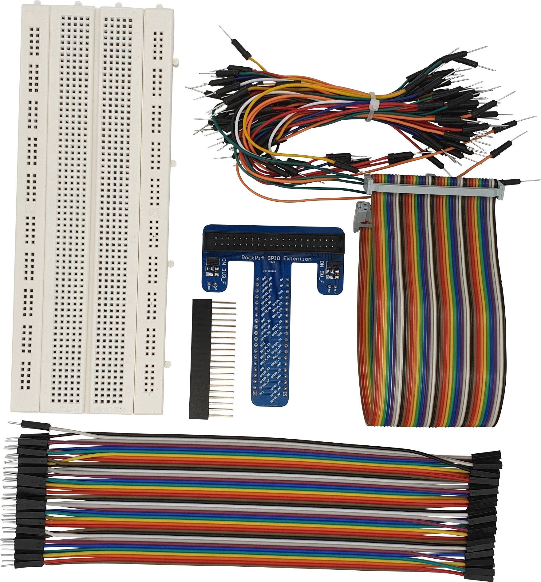 Ein Steckbrett, Kabelbündel, ein T-Konnektor und bunte Jumperkabel für elektronische Schaltungen und Prototyping.