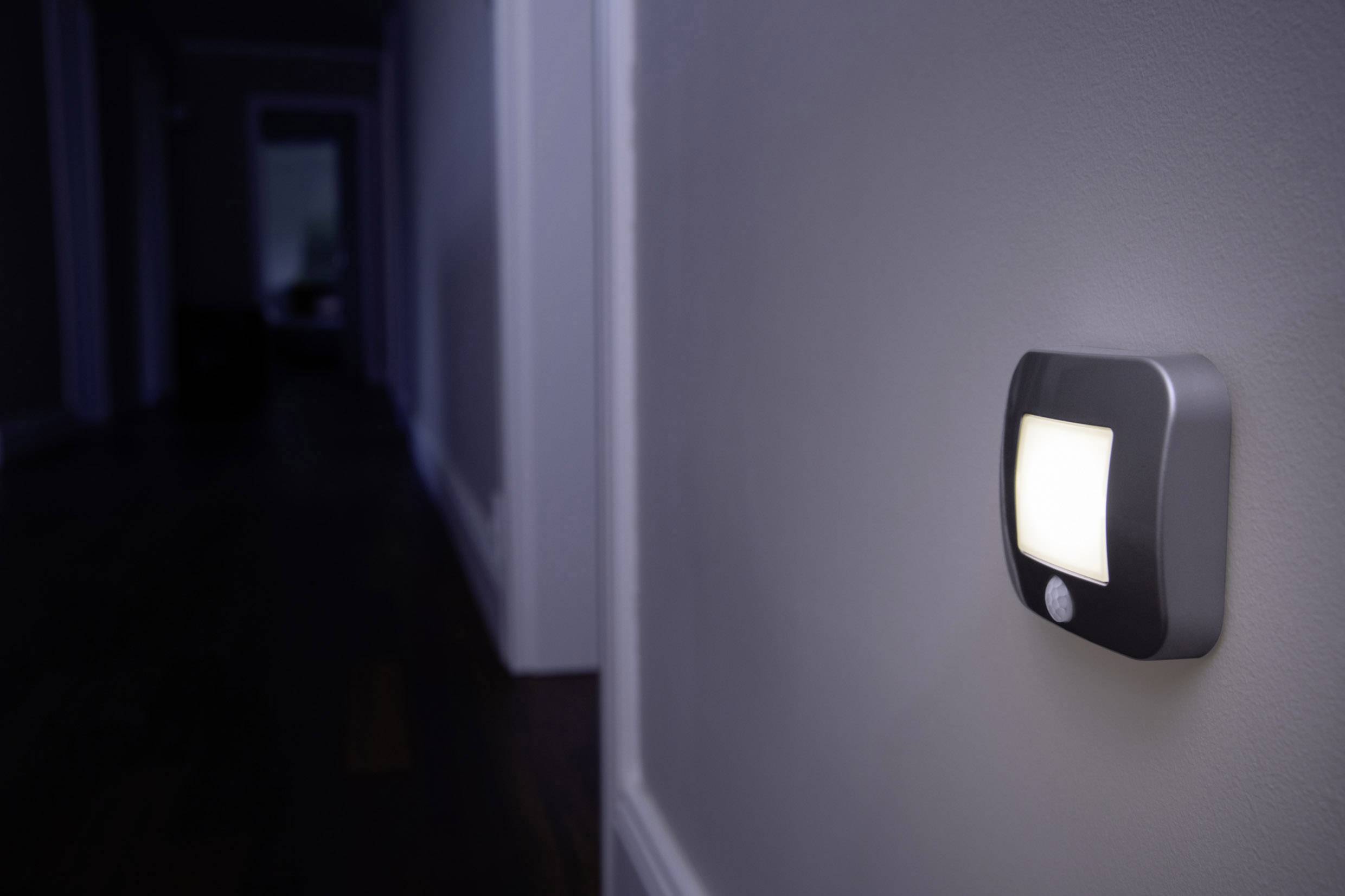 LEDVANCE NIGHTLUX® Hall L 4058075260672 LED-Nachtlicht mit Bewegungsmelder Quadratisch LED Neutralweiß Silber