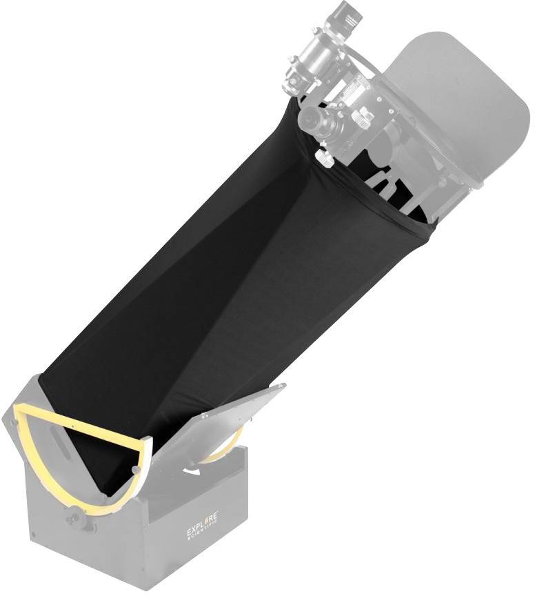 Großes Spiegelteleskop mit schwarzem Tuch überzogen, auf stabiler Basis montiert. Geeignet zur Himmelsbeobachtung.