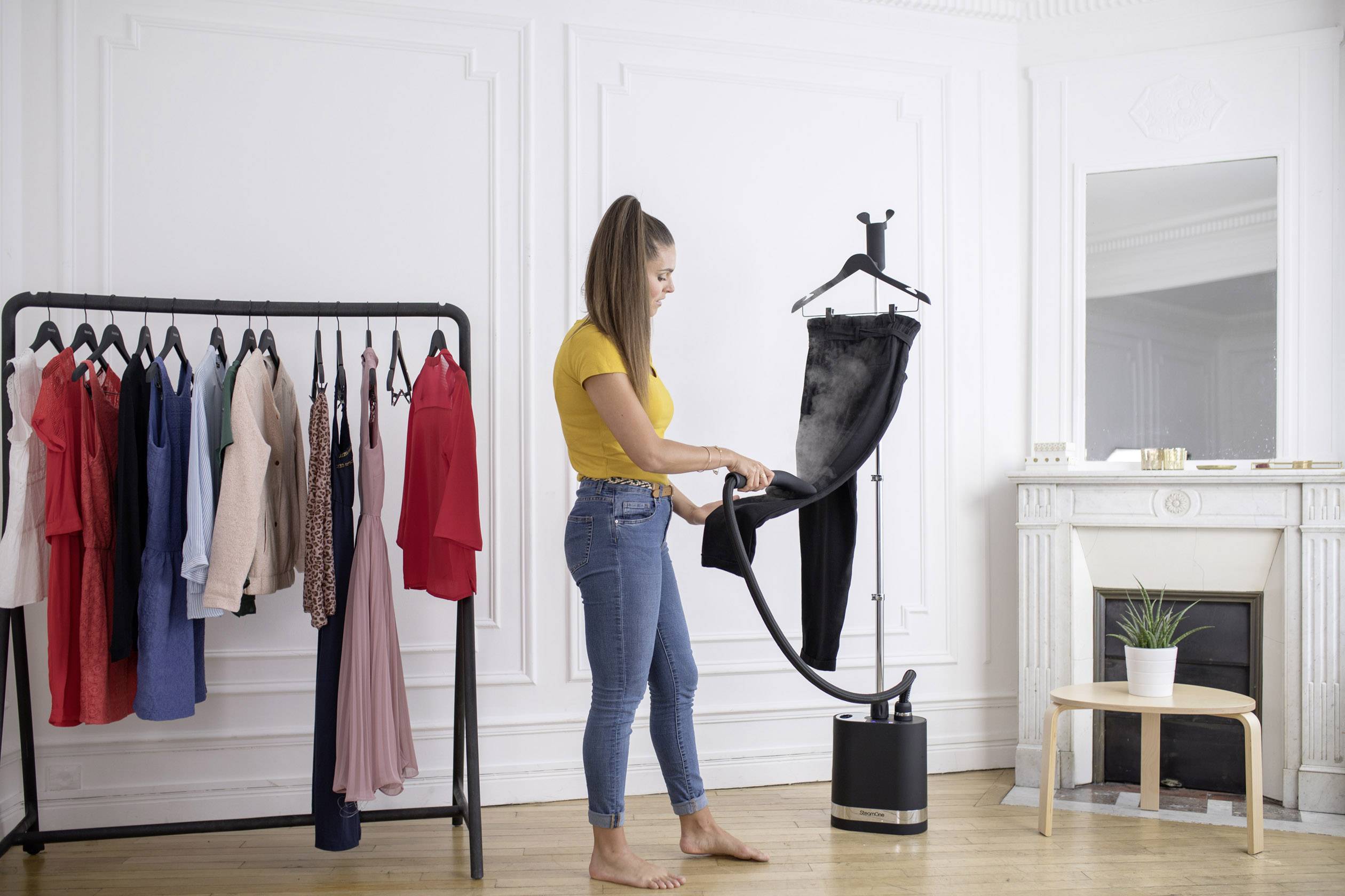 SteamOne Stilys ST70SB Dampfglätter 2000W Schwarz