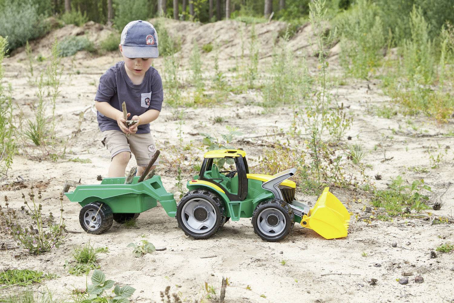 LENA GIGA TRUCKS Traktor mit Schaufel und Anhänger