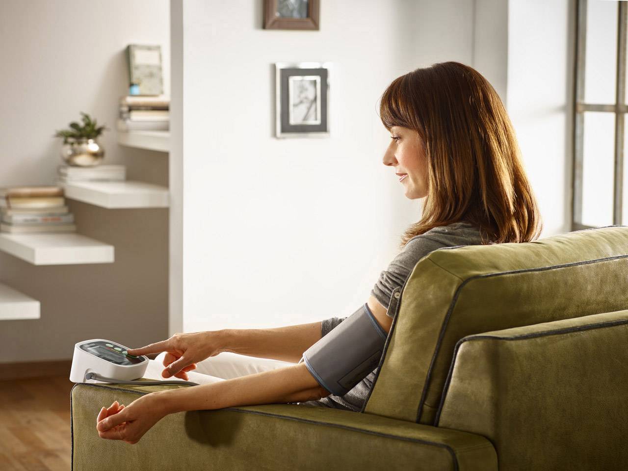 Soehnle Systo Monitor 300 Oberarm Blutdruckmessgerät 68099